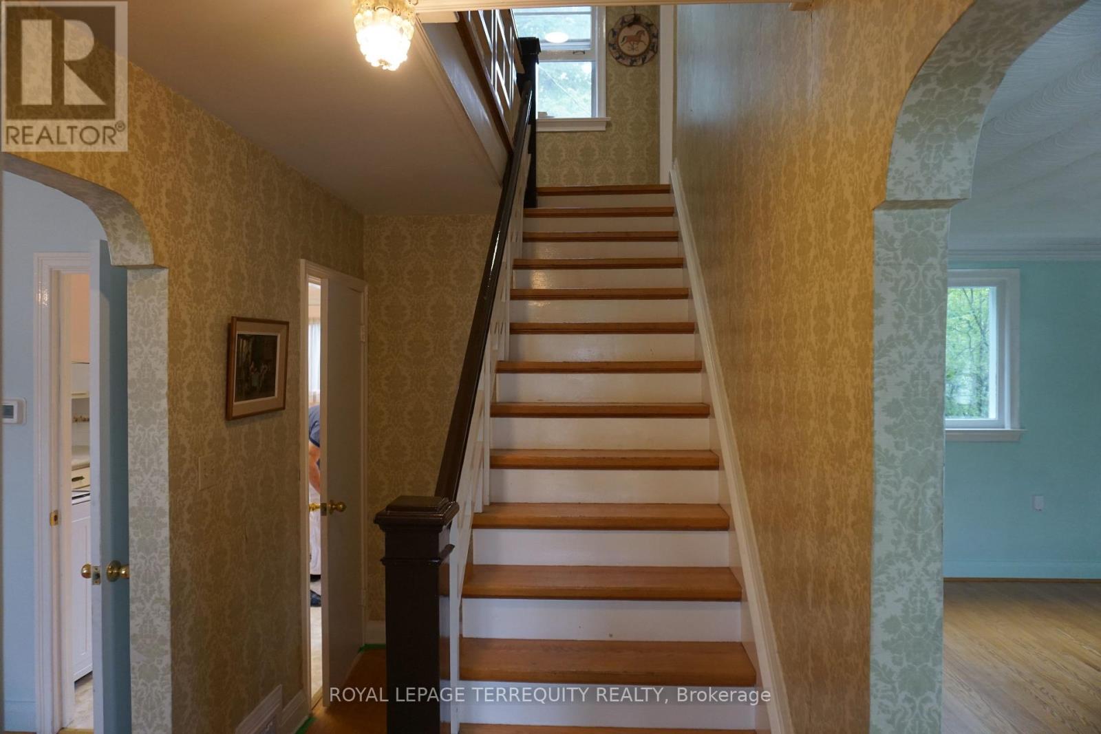 1411 Islington Avenue, Toronto, Ontario  M9A 3K5 - Photo 3 - W13709728