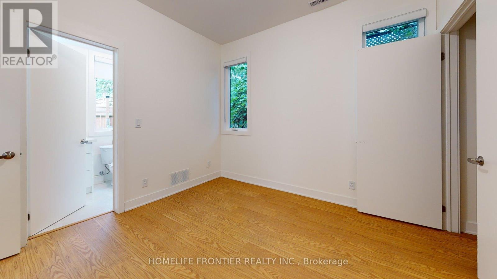 R (Laneway) - 1089 Glencairn Avenue, Toronto, Ontario  M6B 2B1 - Photo 10 - W13709748