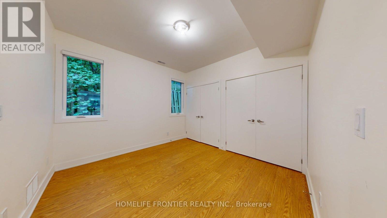R (Laneway) - 1089 Glencairn Avenue, Toronto, Ontario  M6B 2B1 - Photo 11 - W13709748