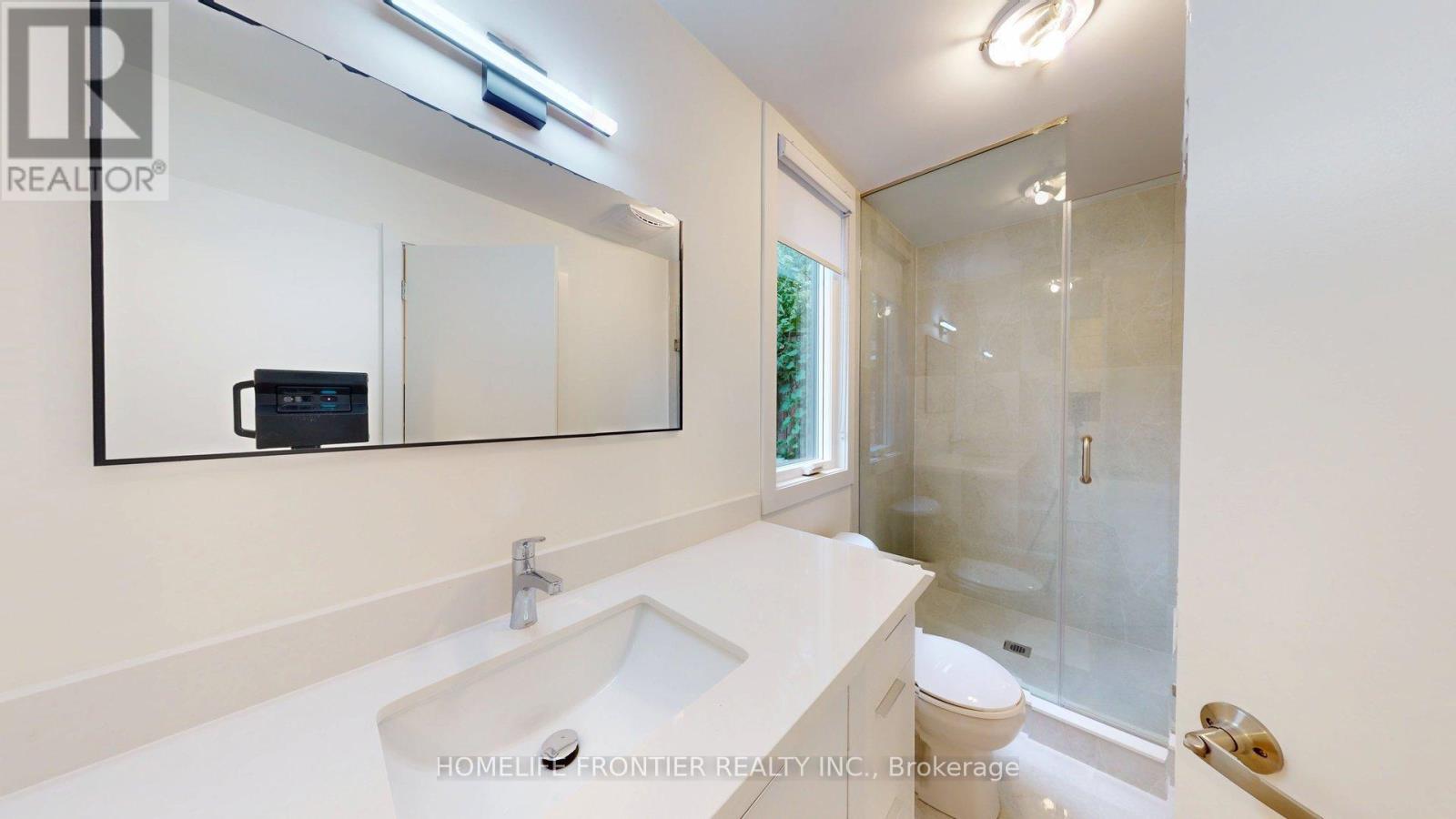 R (Laneway) - 1089 Glencairn Avenue, Toronto, Ontario  M6B 2B1 - Photo 12 - W13709748
