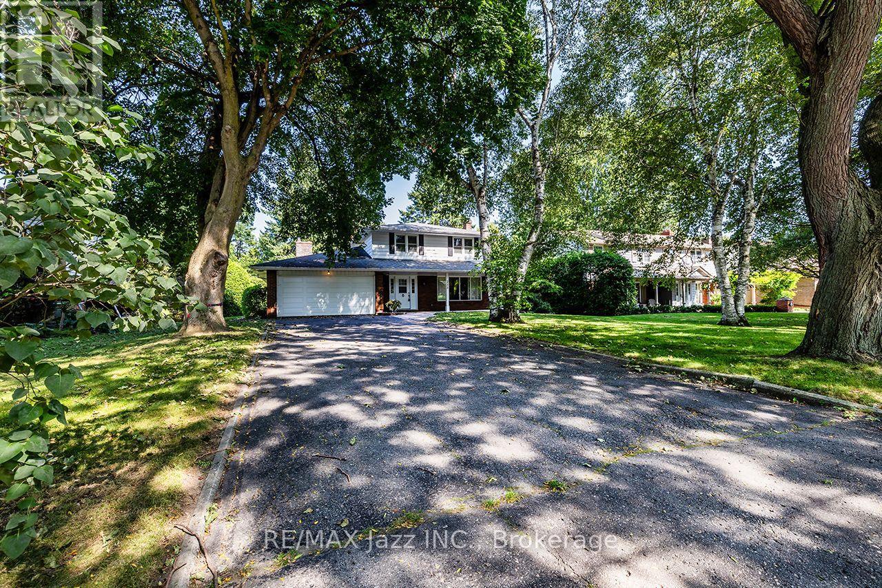 233 Wellington Street, Whitby, Ontario  L1N 5L7 - Photo 6 - E13116612