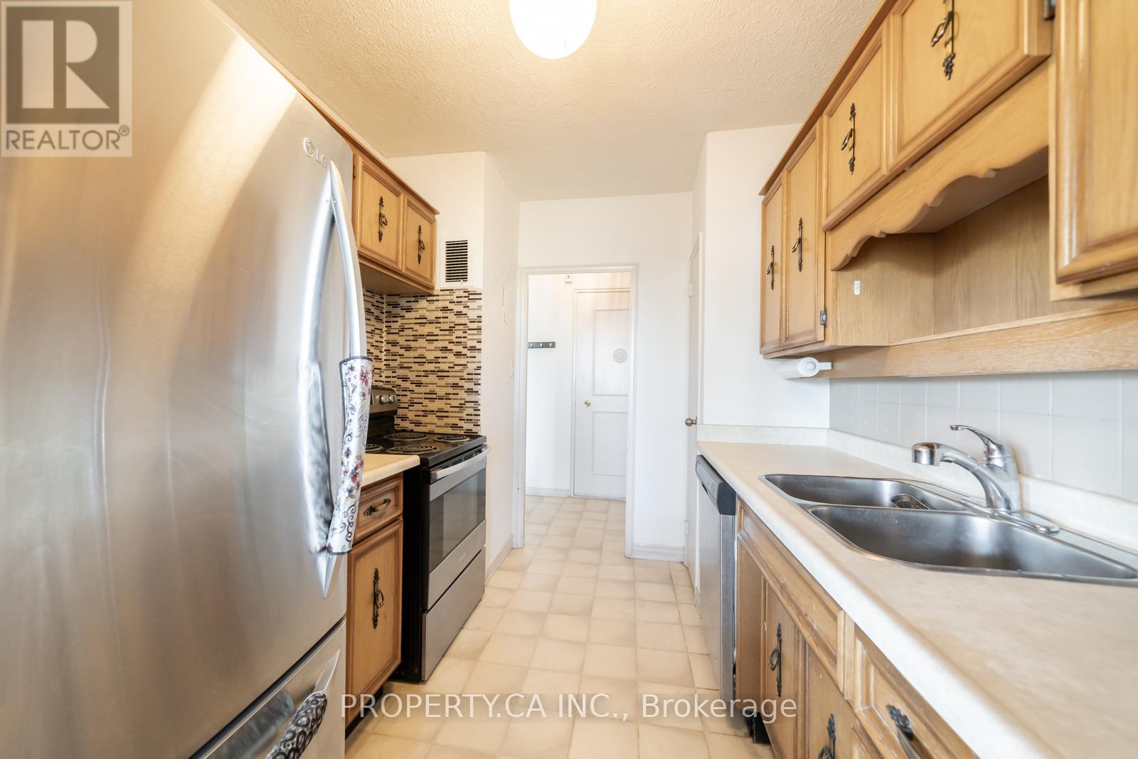 404 - 45 Westmount Road N, Waterloo, Ontario  N2L 2R3 - Photo 10 - X13709538