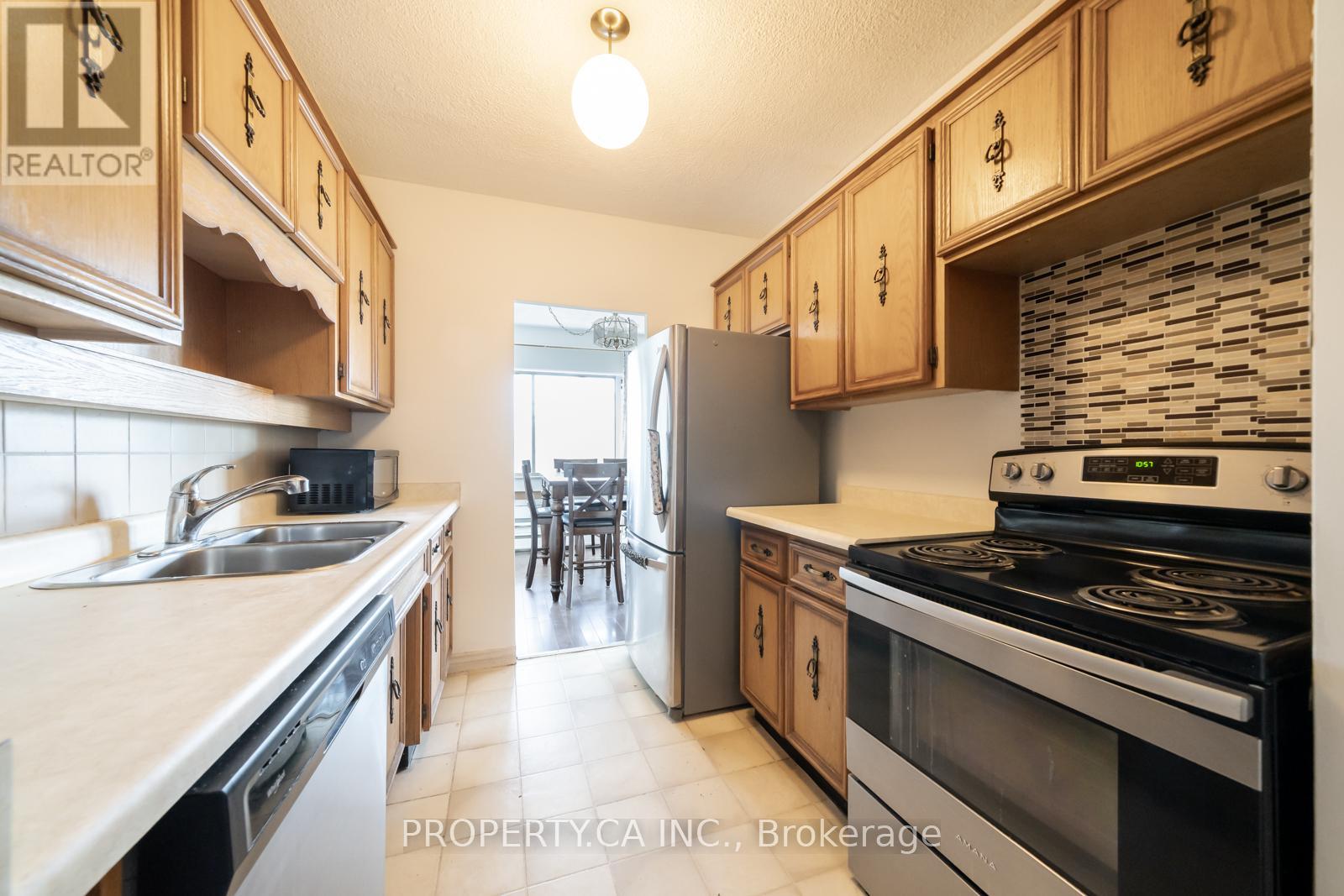 404 - 45 Westmount Road N, Waterloo, Ontario  N2L 2R3 - Photo 9 - X13709538