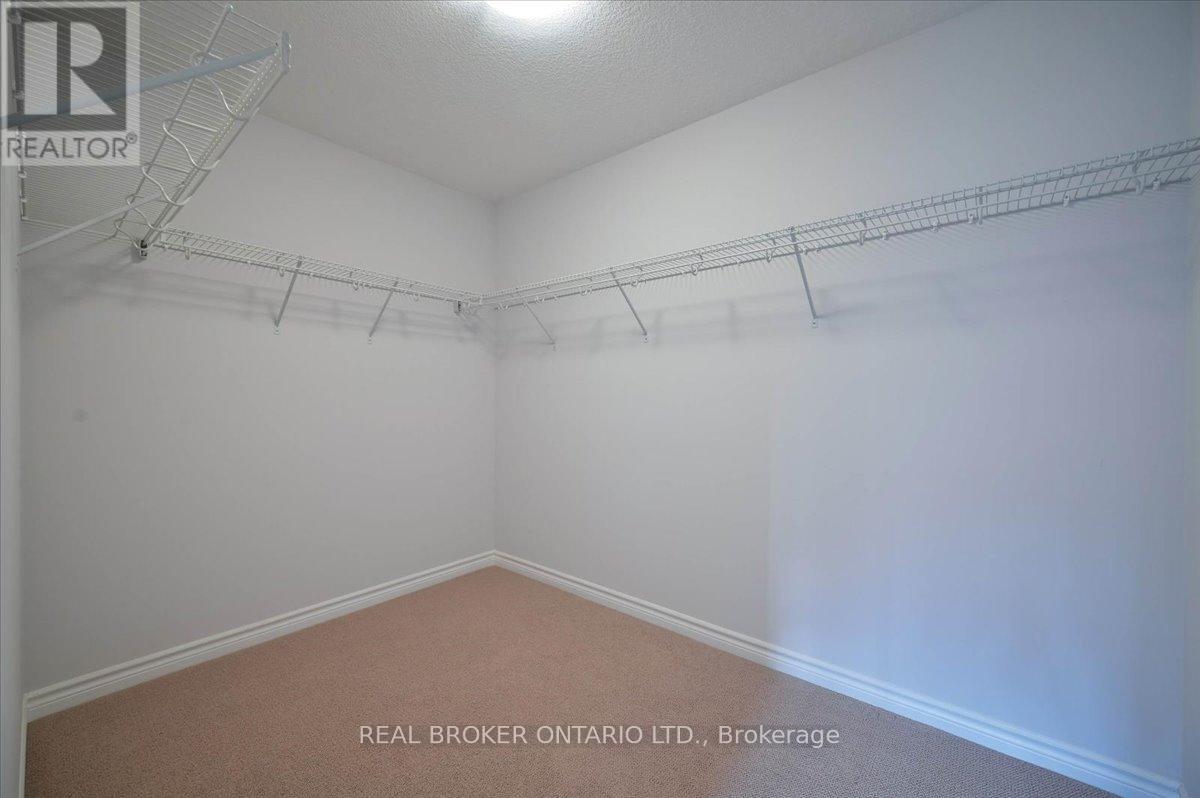 22 - 435 Winchester Drive, Waterloo, Ontario  N2T 0B7 - Photo 24 - X13709552