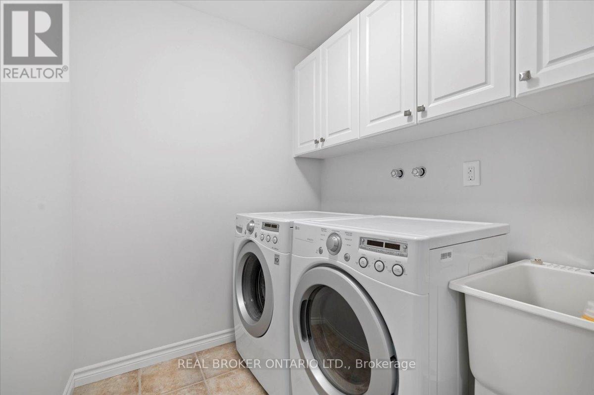 22 - 435 Winchester Drive, Waterloo, Ontario  N2T 0B7 - Photo 28 - X13709552