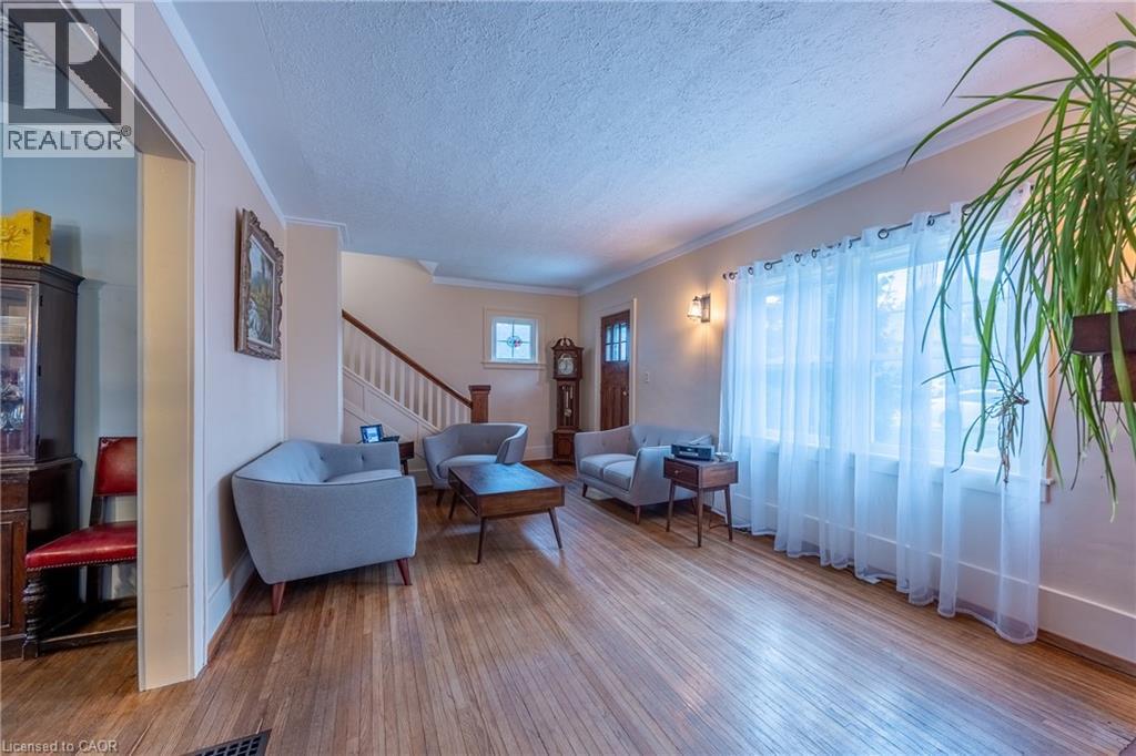 124 First Avenue, Port Dover, Ontario  N0A 1N0 - Photo 6 - 40825786