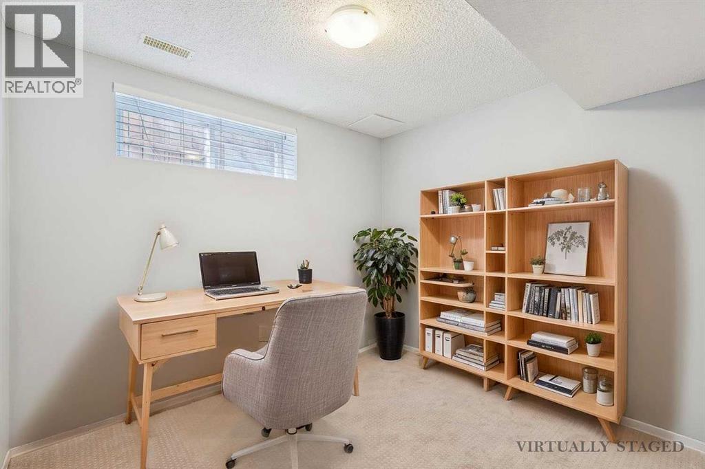258 West Ranch Place Sw, Calgary, Alberta  T3H 5C2 - Photo 33 - A2338331