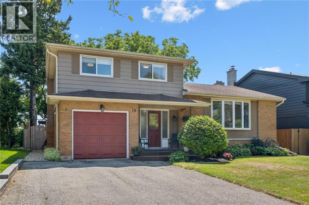 19 Mcgarry Drive, Kitchener, Ontario  N2N 1A3 - Photo 3 - 40858152