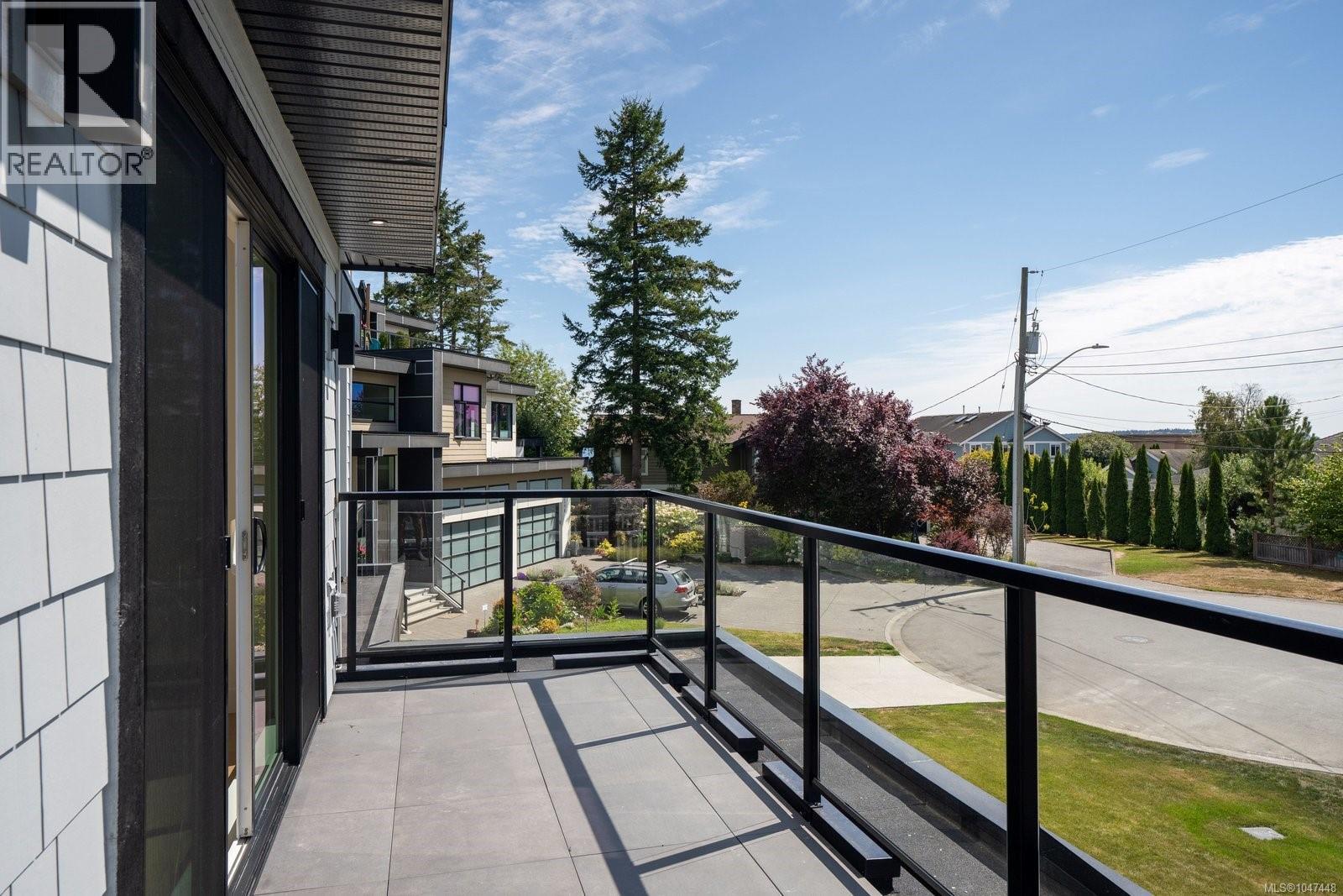 2292 Gail Pl, Sidney, British Columbia V8L 2S2 - Photo 20 - 1047448