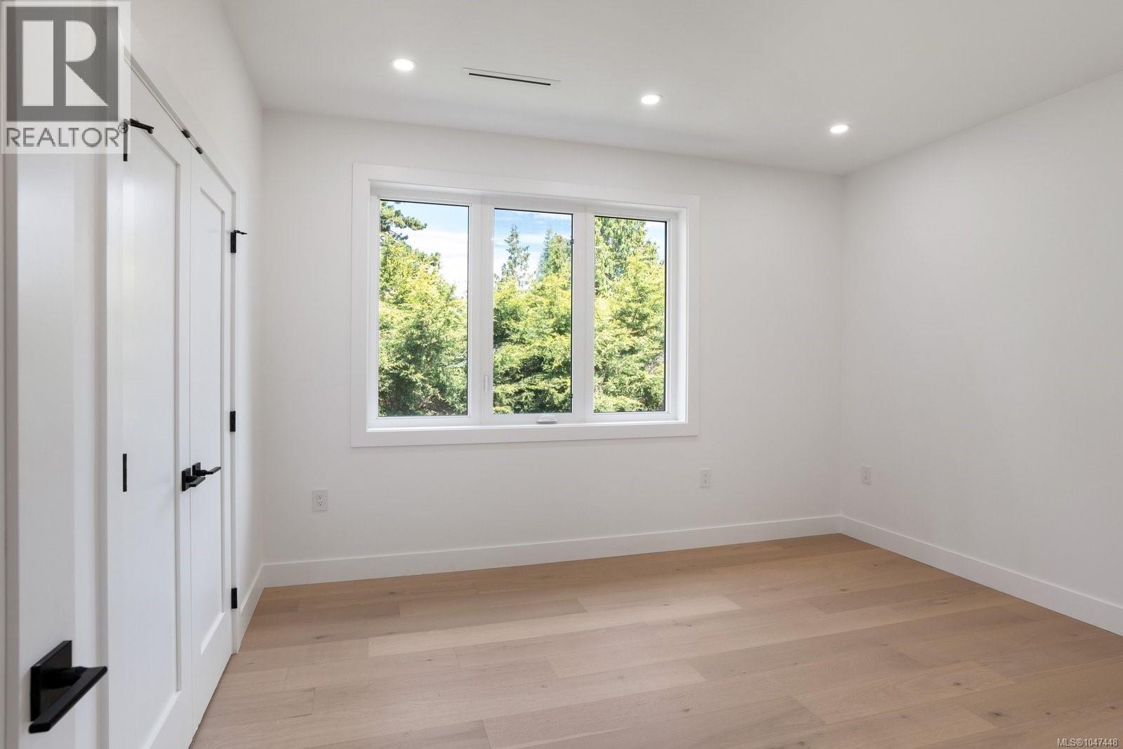 2292 Gail Pl, Sidney, British Columbia V8L 2S2 - Photo 28 - 1047448