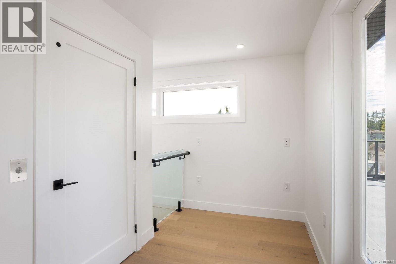 2292 Gail Pl, Sidney, British Columbia V8L 2S2 - Photo 33 - 1047448