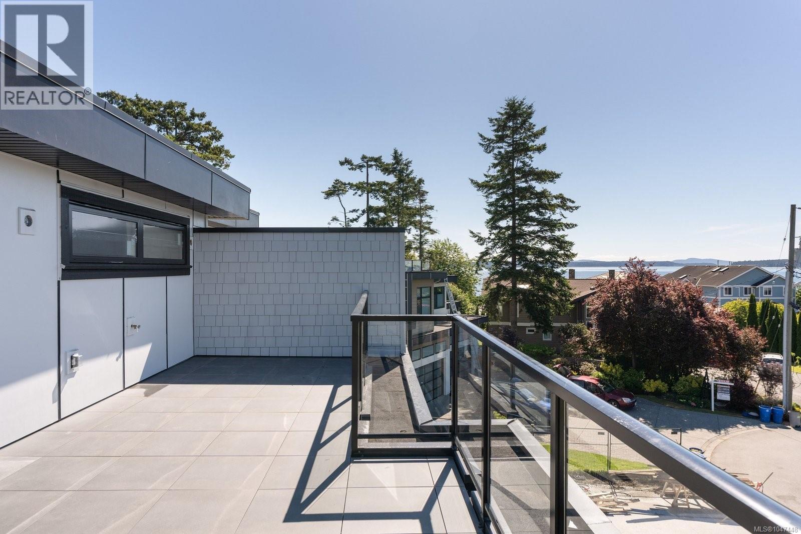 2292 Gail Pl, Sidney, British Columbia V8L 2S2 - Photo 38 - 1047448
