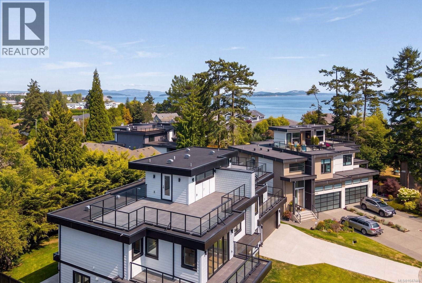 2292 Gail Pl, Sidney, British Columbia V8L 2S2 - Photo 44 - 1047448