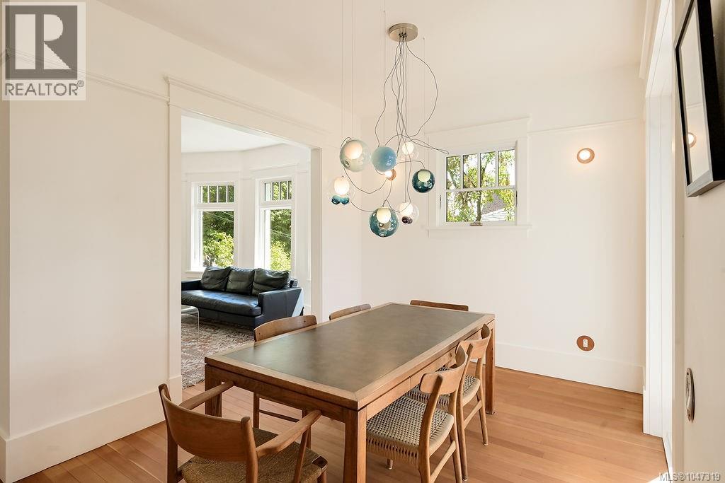 2654 Fernwood Rd, Victoria, British Columbia  V8T 3A2 - Photo 16 - 1047319