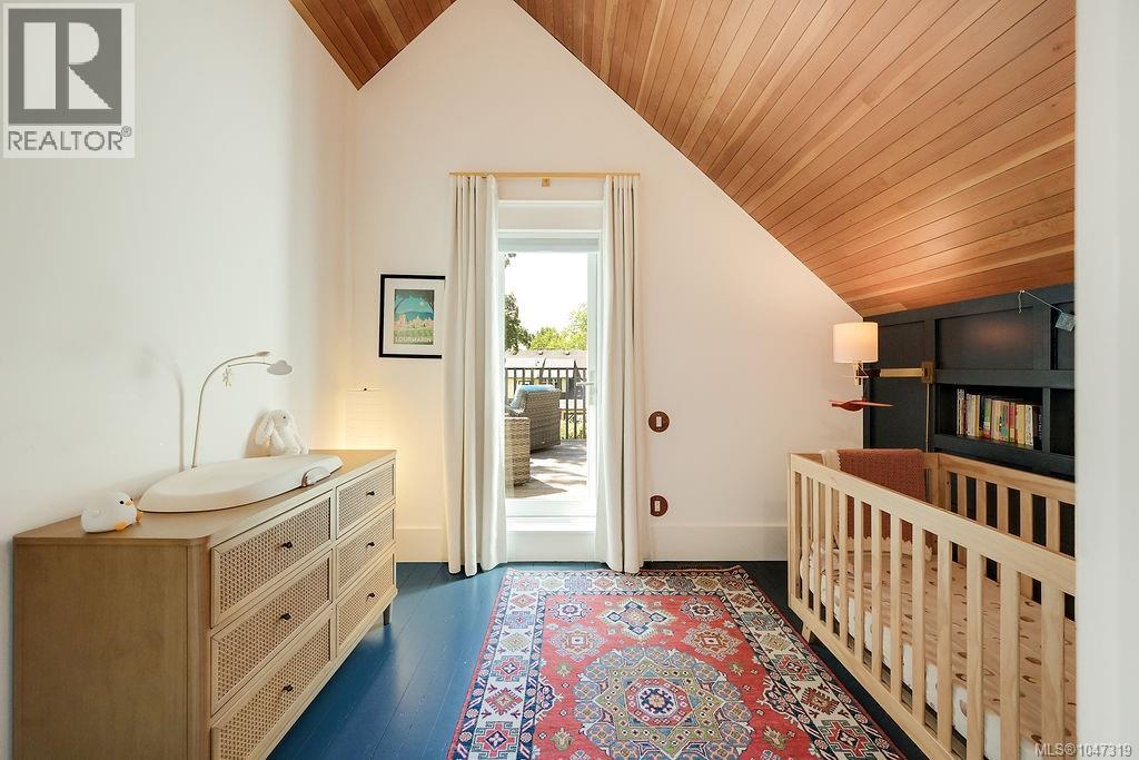 2654 Fernwood Rd, Victoria, British Columbia  V8T 3A2 - Photo 53 - 1047319