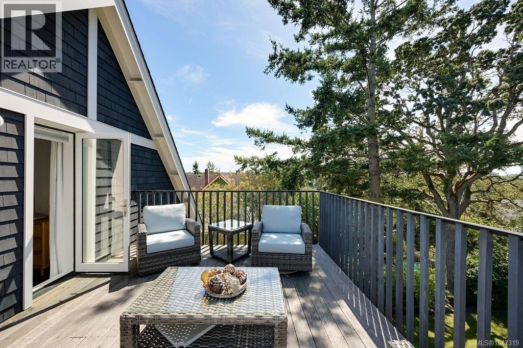 2654 Fernwood Rd, Victoria, British Columbia  V8T 3A2 - Photo 55 - 1047319