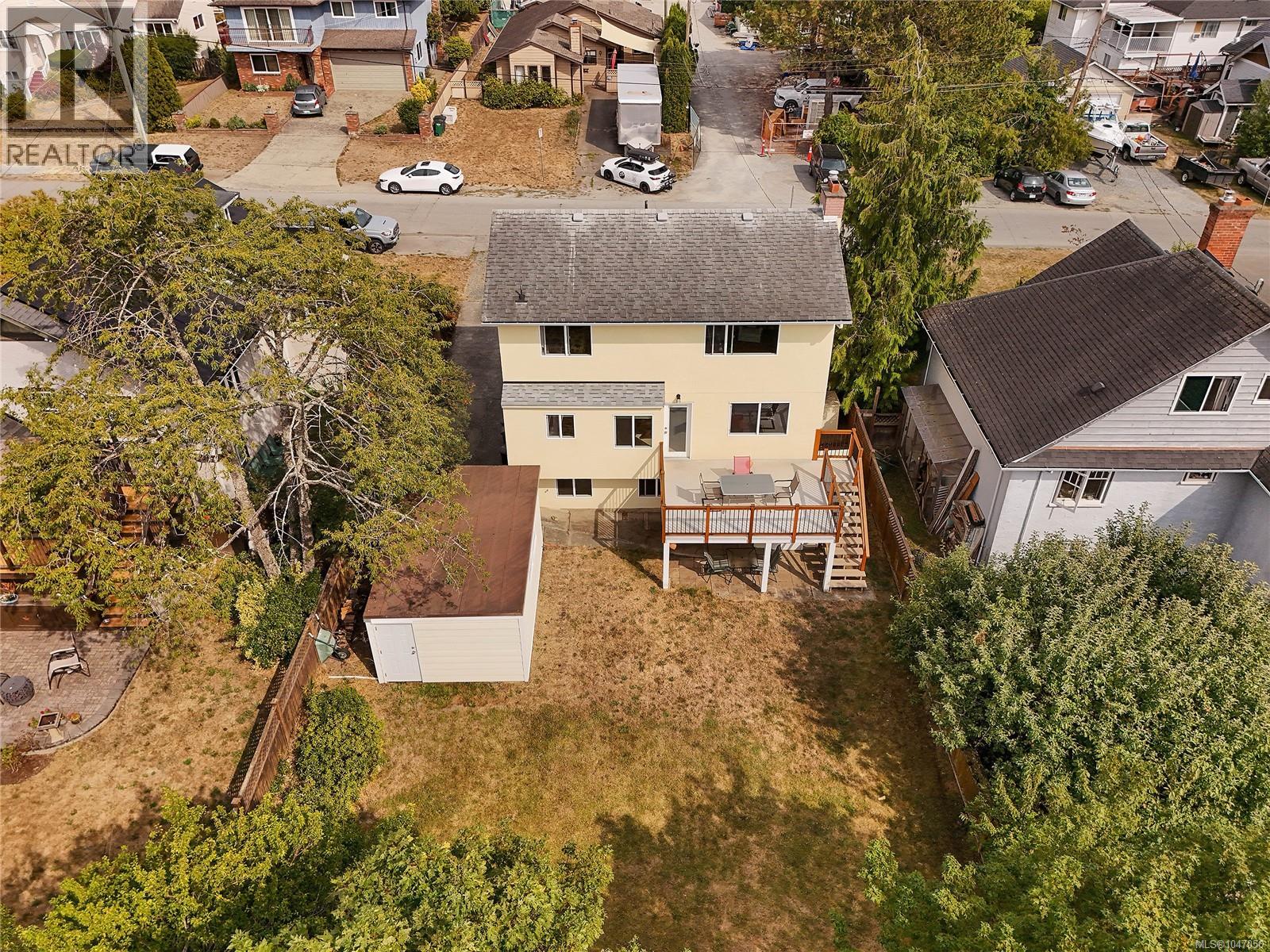 3304 Aldridge St, Saanich, British Columbia  V8P 4L8 - Photo 43 - 1047056