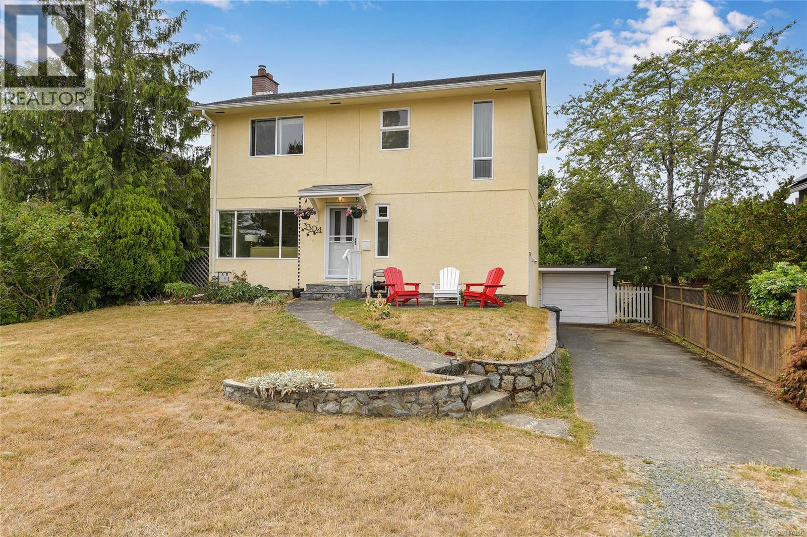 3304 Aldridge St, Saanich, British Columbia  V8P 4L8 - Photo 51 - 1047056