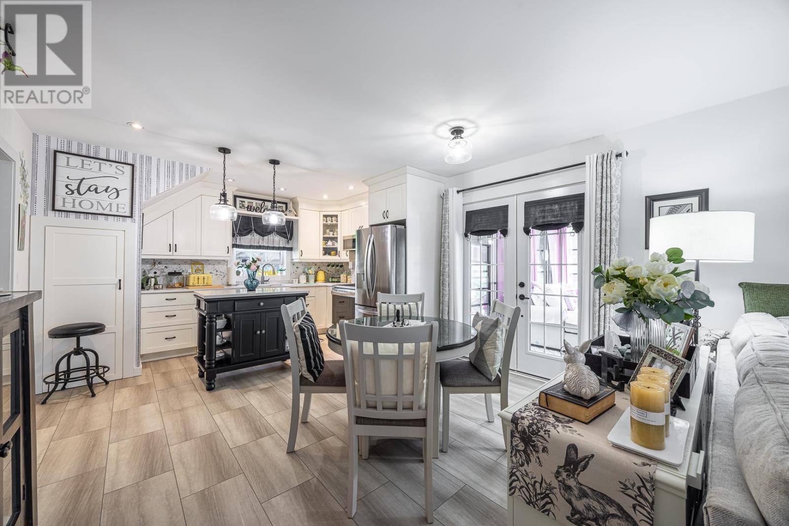 3044 East St, Hilton Beach, Ontario P0R 1G0 - Photo 16 - SM262098