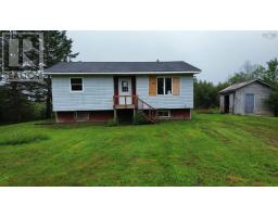 <div class="price">$149,900</div> 131 Old Halifax Road<br>Stanley, Nova Scotia<br><div class='bed_bath'>2 Bed | 1 Bath</div>