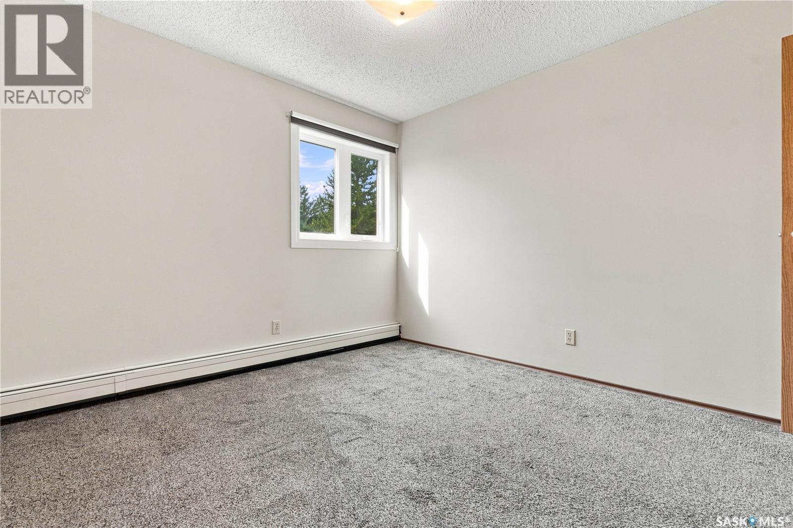 212 403 Tait Court, Saskatoon, Saskatchewan  S7H 5L3 - Photo 13 - SK046490