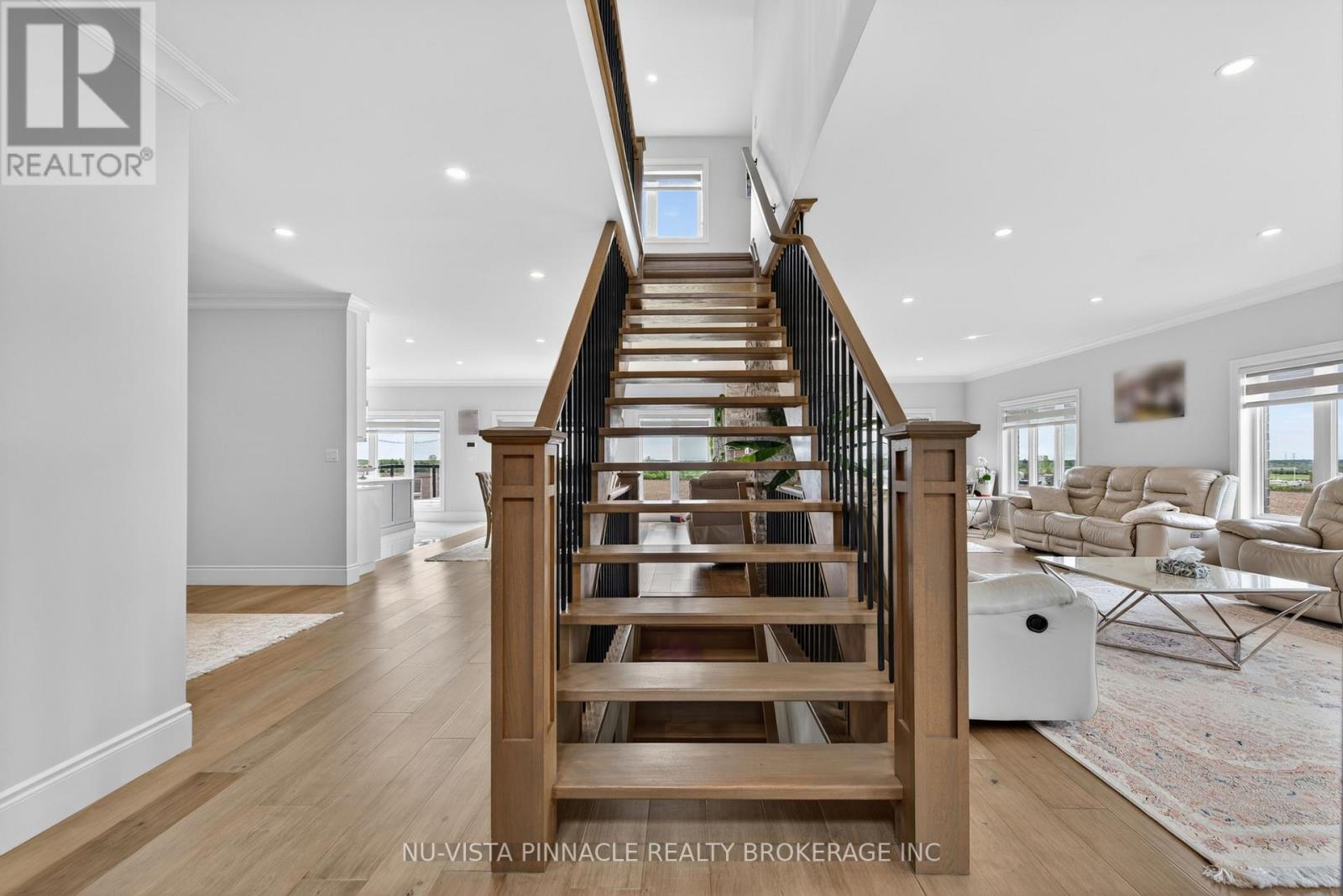 9507 Charlton Drive, Middlesex Centre, Ontario  N0M 1P0 - Photo 14 - X13709808