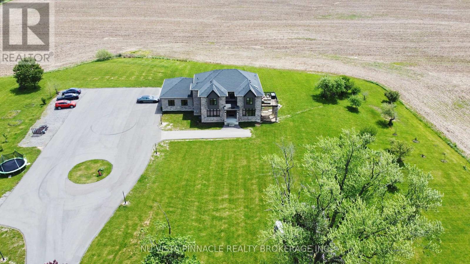 9507 Charlton Drive, Middlesex Centre, Ontario  N0M 1P0 - Photo 46 - X13709808