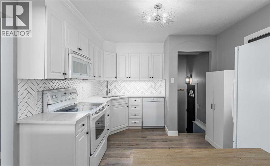 727 67 Avenue Sw, Calgary, Alberta  T2V 0M4 - Photo 14 - A2336923