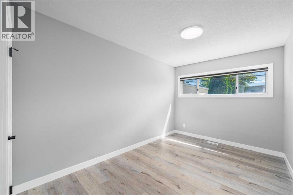 727 67 Avenue Sw, Calgary, Alberta  T2V 0M4 - Photo 17 - A2336923