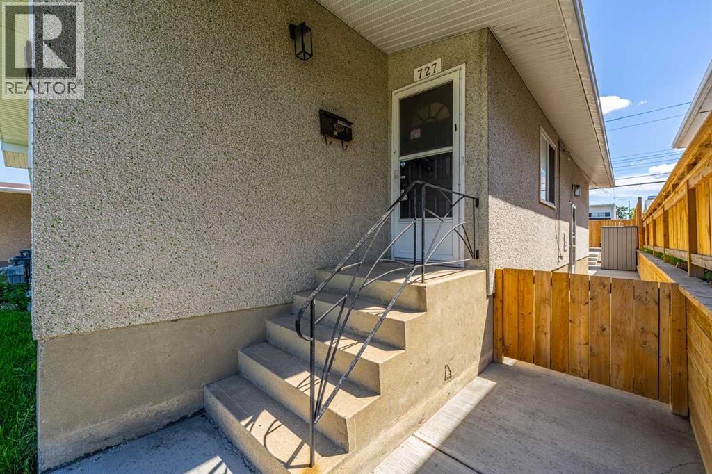 727 67 Avenue Sw, Calgary, Alberta  T2V 0M4 - Photo 7 - A2336923