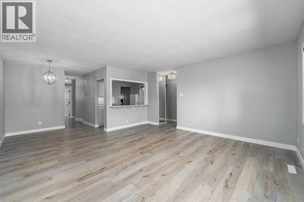 727 67 Avenue Sw, Calgary, Alberta  T2V 0M4 - Photo 11 - A2336923