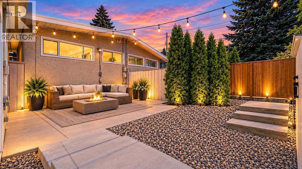 727 67 Avenue Sw, Calgary, Alberta  T2V 0M4 - Photo 2 - A2336923
