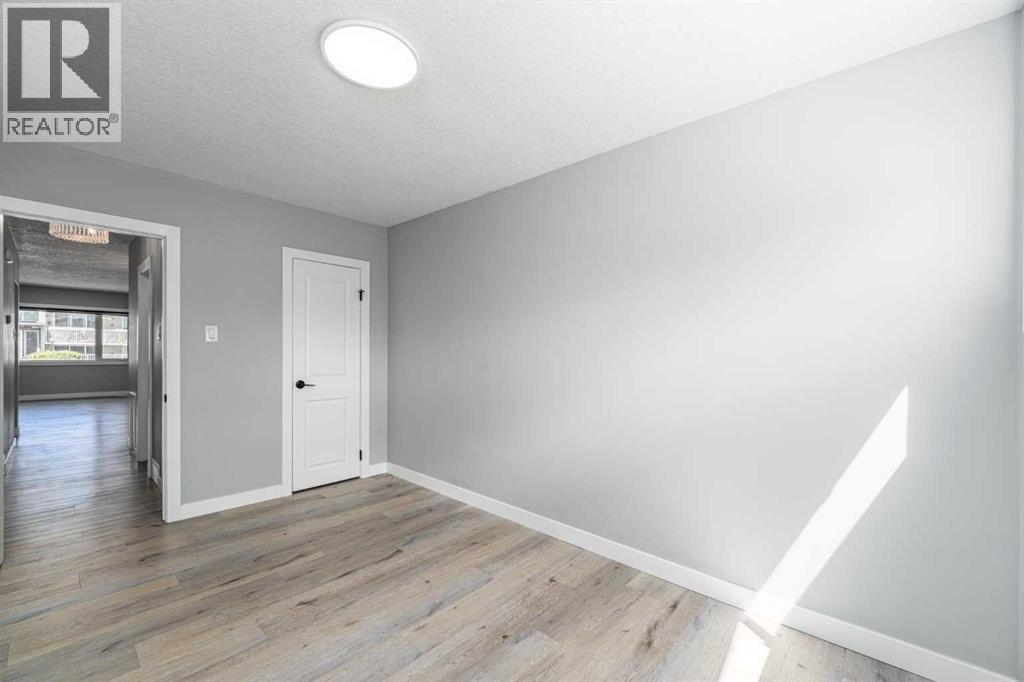 727 67 Avenue Sw, Calgary, Alberta  T2V 0M4 - Photo 18 - A2336923
