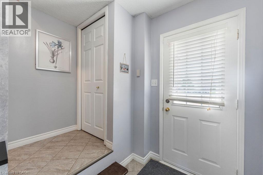 33 Remple Court, Cambridge, Ontario  N1P 1C2 - Photo 5 - 40852128