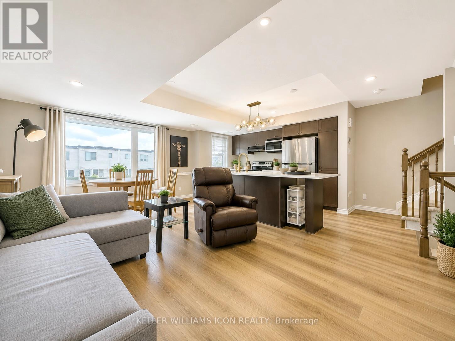 581 Ozawa Private, Ottawa, Ontario  K1K 4Z9 - Photo 6 - X13709834