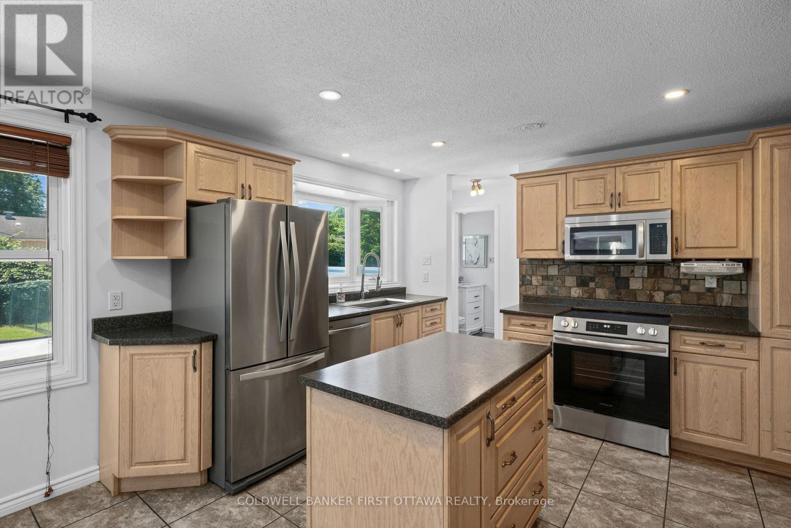 12 Bradgate Drive, Ottawa, Ontario  K2G 0R6 - Photo 10 - X13709856