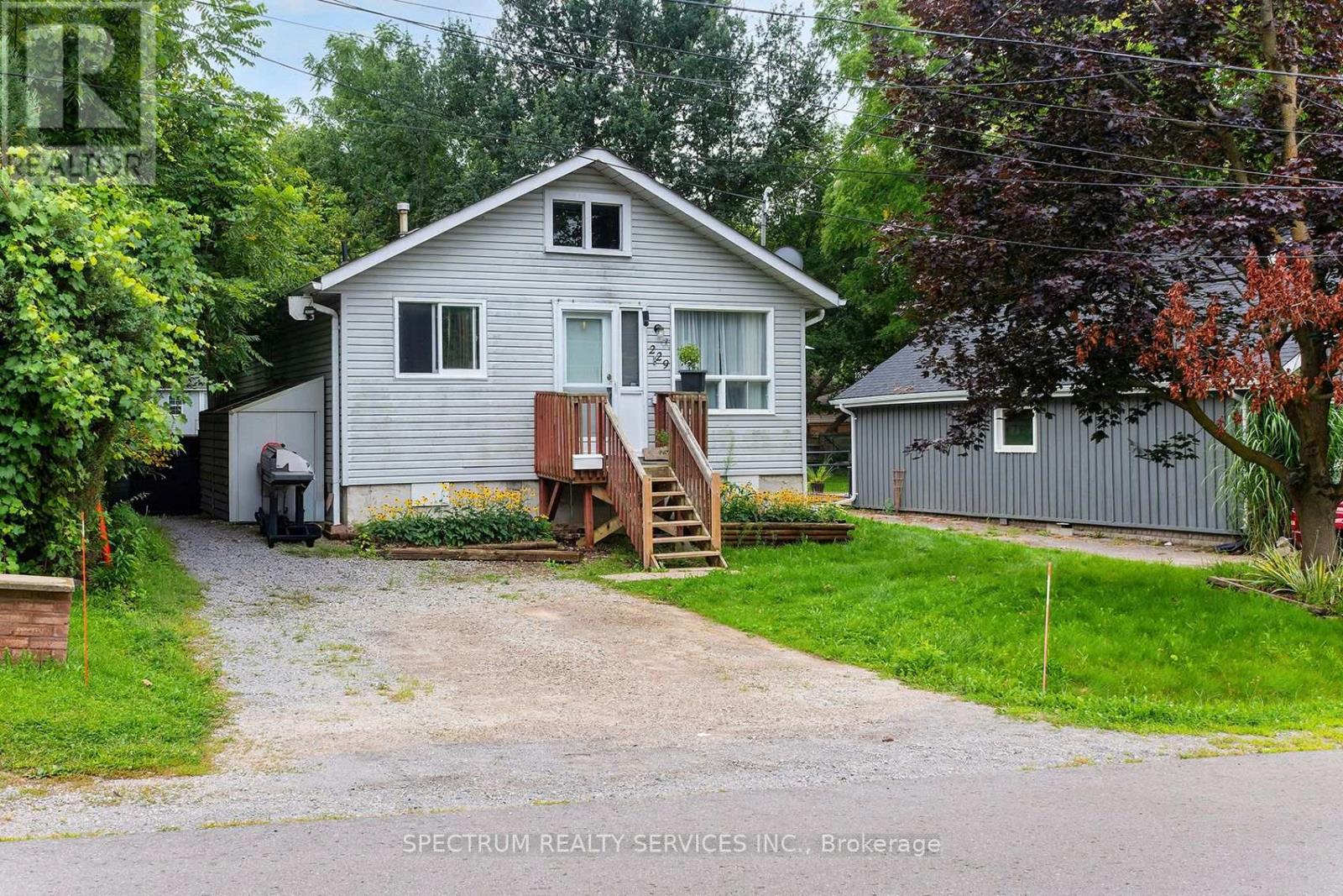 229 PINE BEACH DRIVE, Georgina, Ontario
