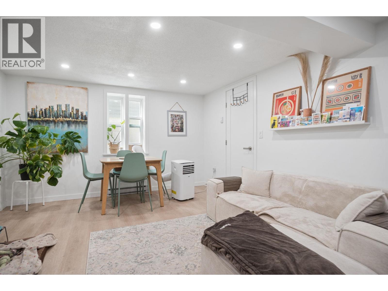 2890 W 8th Avenue, Vancouver, British Columbia  V6K 2B9 - Photo 13 - R3158505