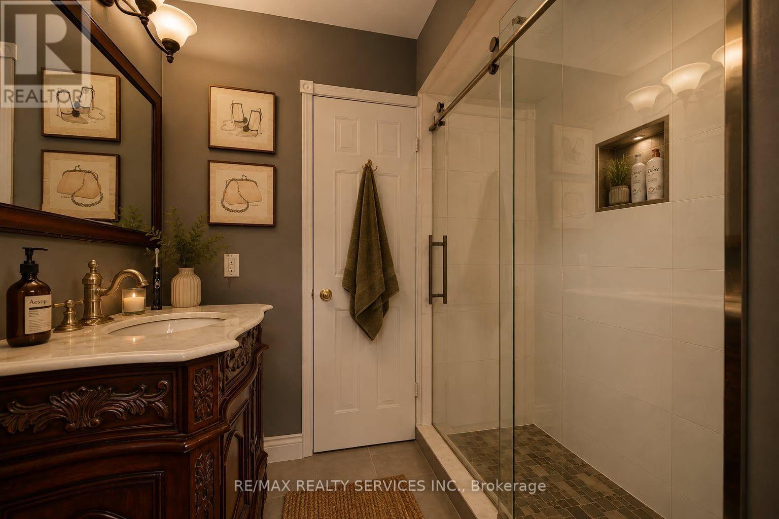 46 Magani Avenue, Bradford West Gwillimbury, Ontario  L3Z 2S3 - Photo 26 - N13708316