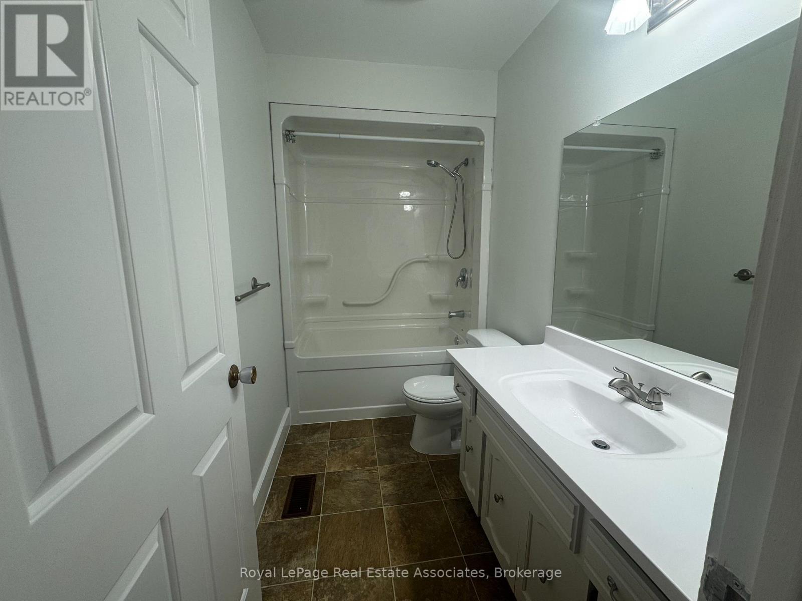 11674 Fifth Line, Halton Hills, Ontario  L0P 1H0 - Photo 14 - W13691822