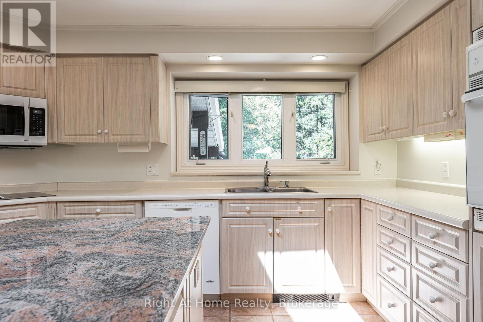 2880 Forest Road, Perth East, Ontario  N5A 6S5 - Photo 12 - X13709828