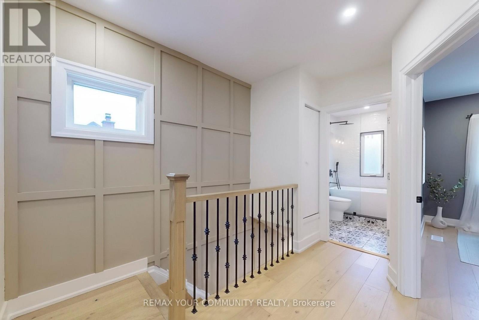 196 Lawrence Avenue W, Toronto, Ontario  M5M 1A8 - Photo 12 - C13709836
