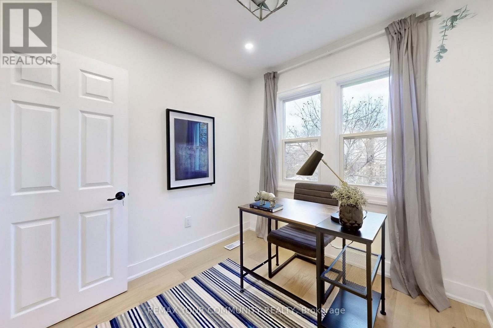 196 Lawrence Avenue W, Toronto, Ontario  M5M 1A8 - Photo 19 - C13709836