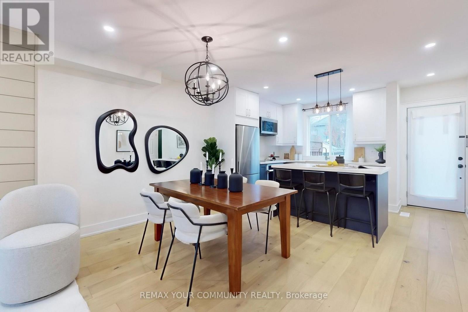 196 Lawrence Avenue W, Toronto, Ontario  M5M 1A8 - Photo 6 - C13709836
