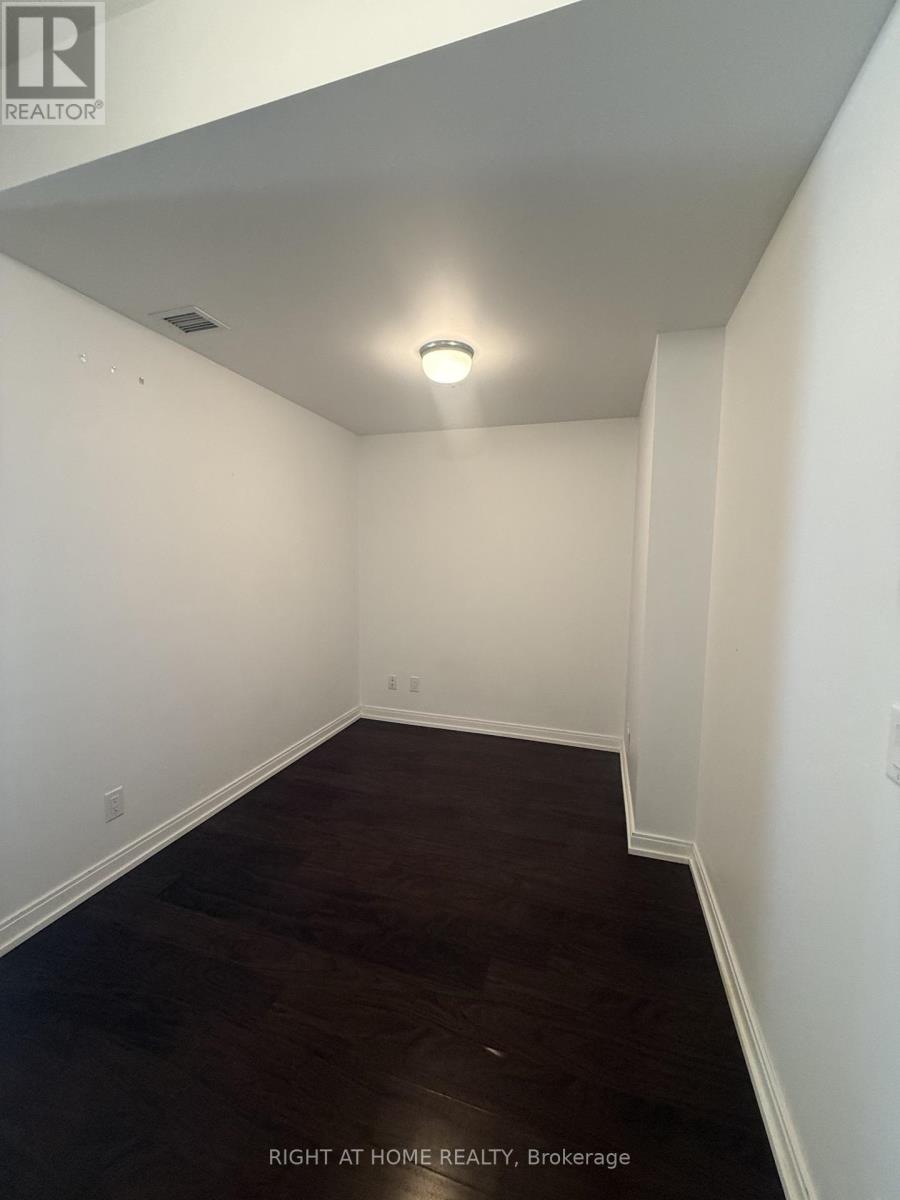 204 - 151 Village Green Square, Toronto, Ontario  M1S 0K5 - Photo 10 - E13709764