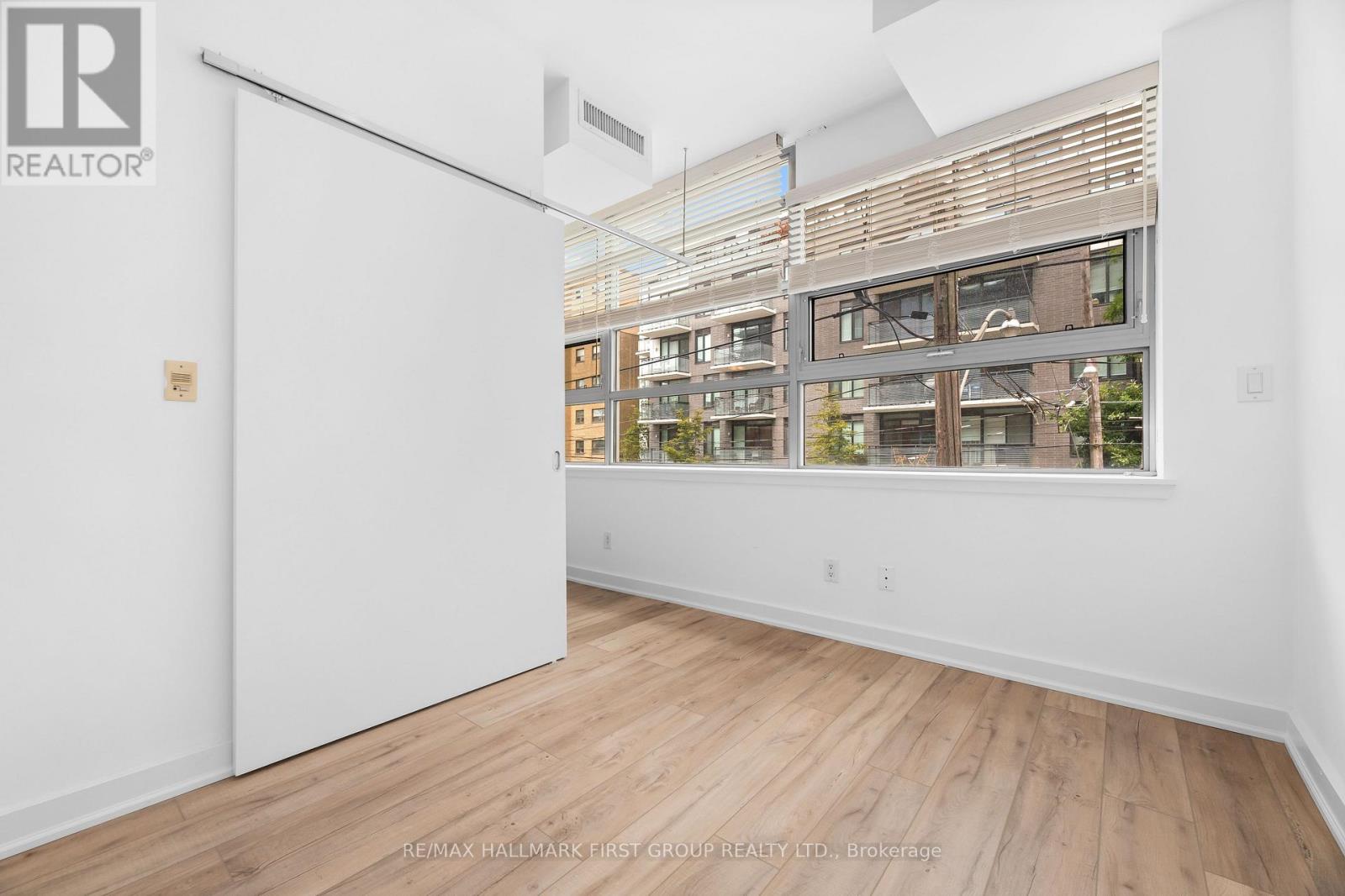 214 - 601 Kingston Road, Toronto, Ontario  M4E 3Y2 - Photo 12 - E13709842