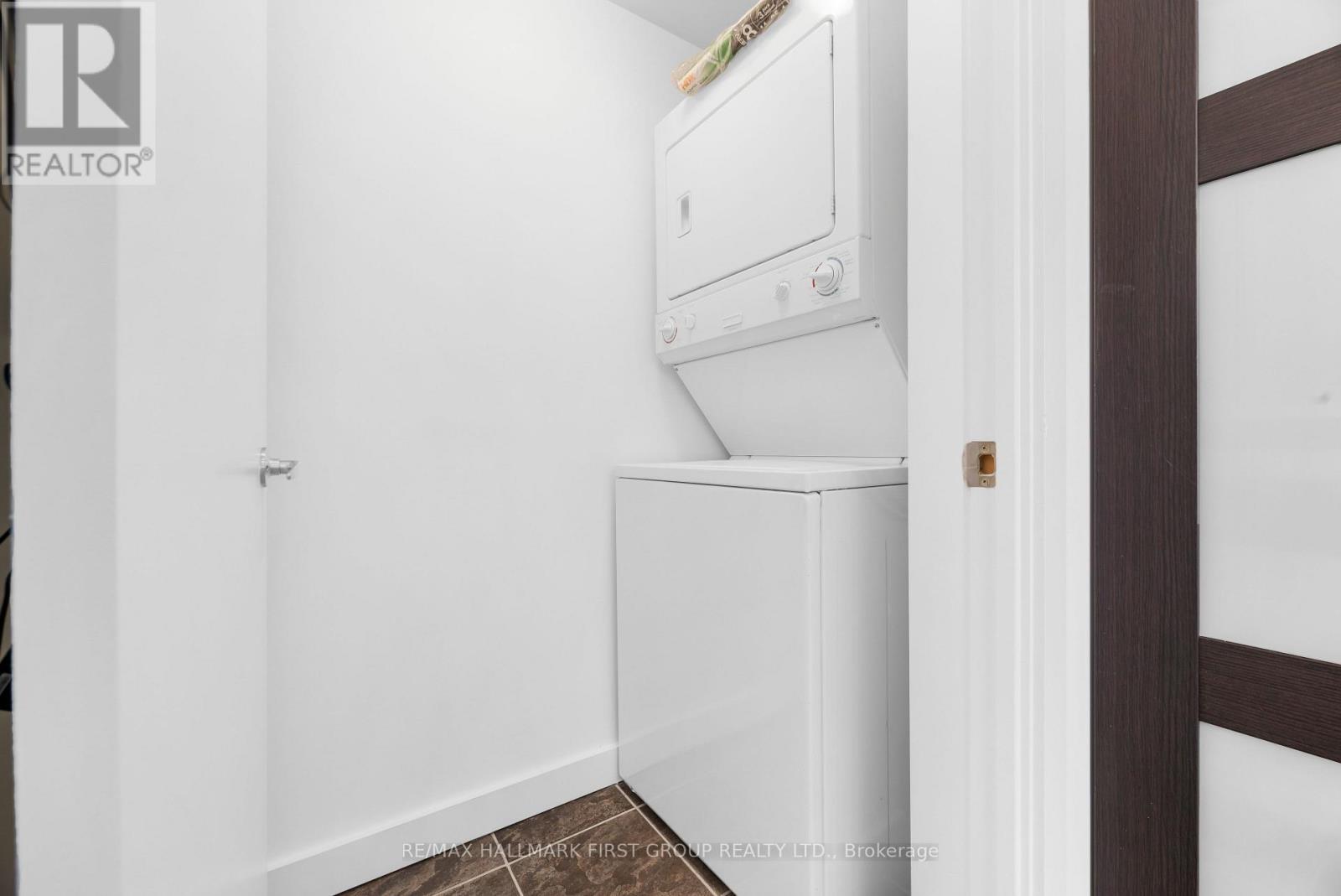 214 - 601 Kingston Road, Toronto, Ontario  M4E 3Y2 - Photo 15 - E13709842