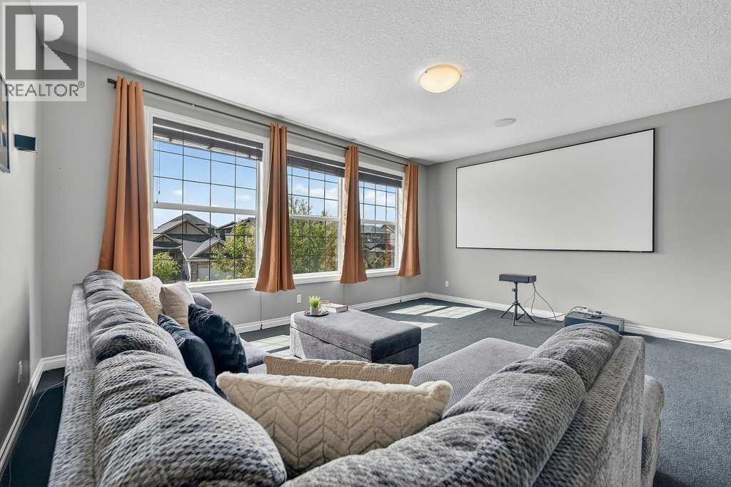 76 Rainbow Falls Boulevard, Chestermere, Alberta  T1X 0S6 - Photo 28 - A2316289
