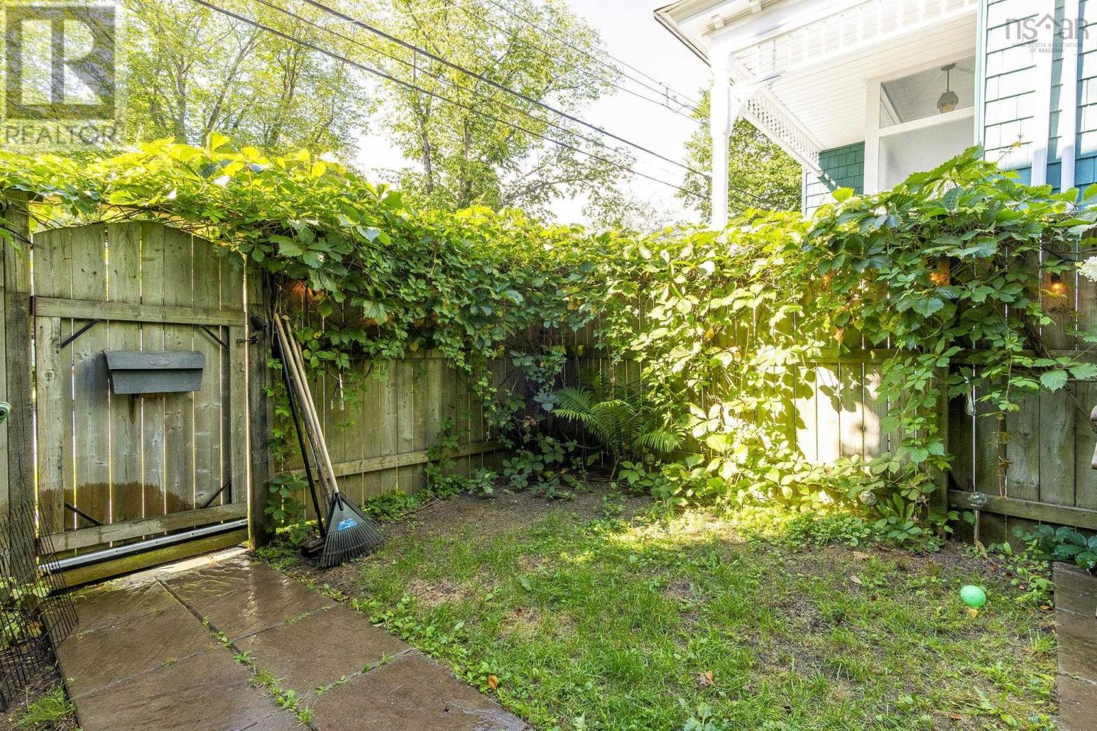 5822 / 5824 Charles Street, Halifax, Nova Scotia  B3K 1K8 - Photo 36 - 202621446