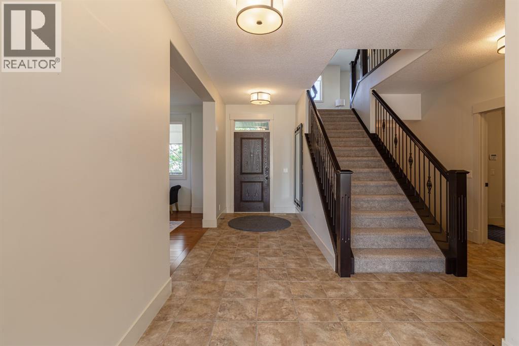 412 Aspen Glen Place Sw, Calgary, Alberta  t3h 0e9 - Photo 2 - A2328022